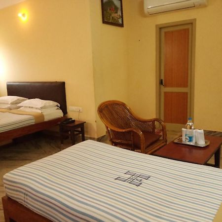 Hotel Victoriyah Thanjavur Ngoại thất bức ảnh