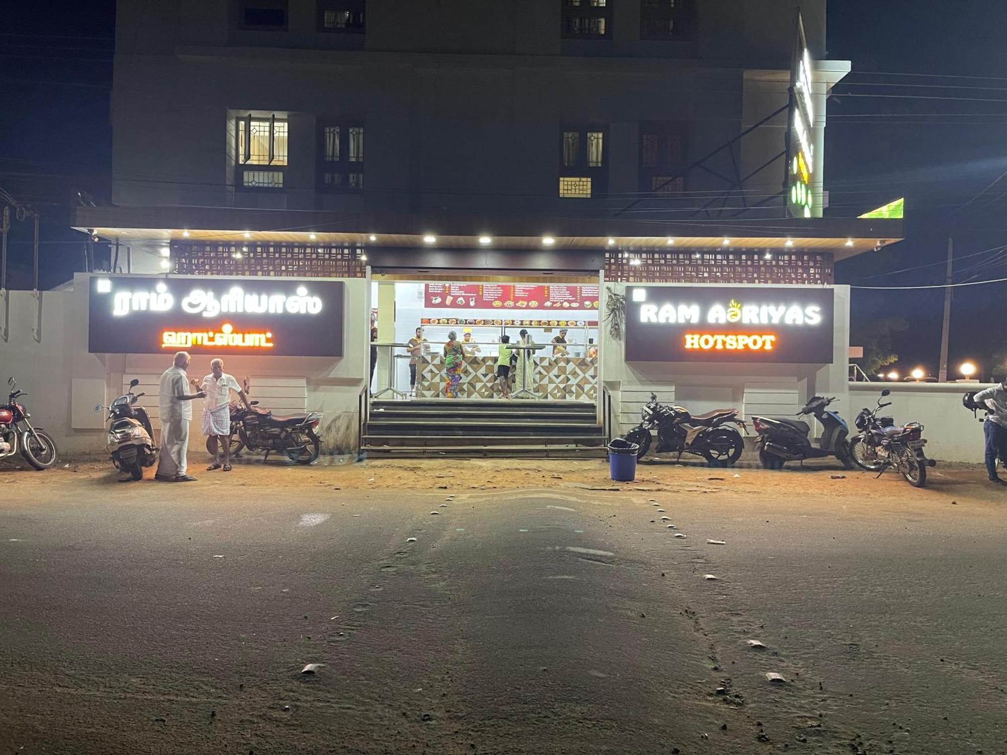Hotel Victoriyah Thanjavur Ngoại thất bức ảnh